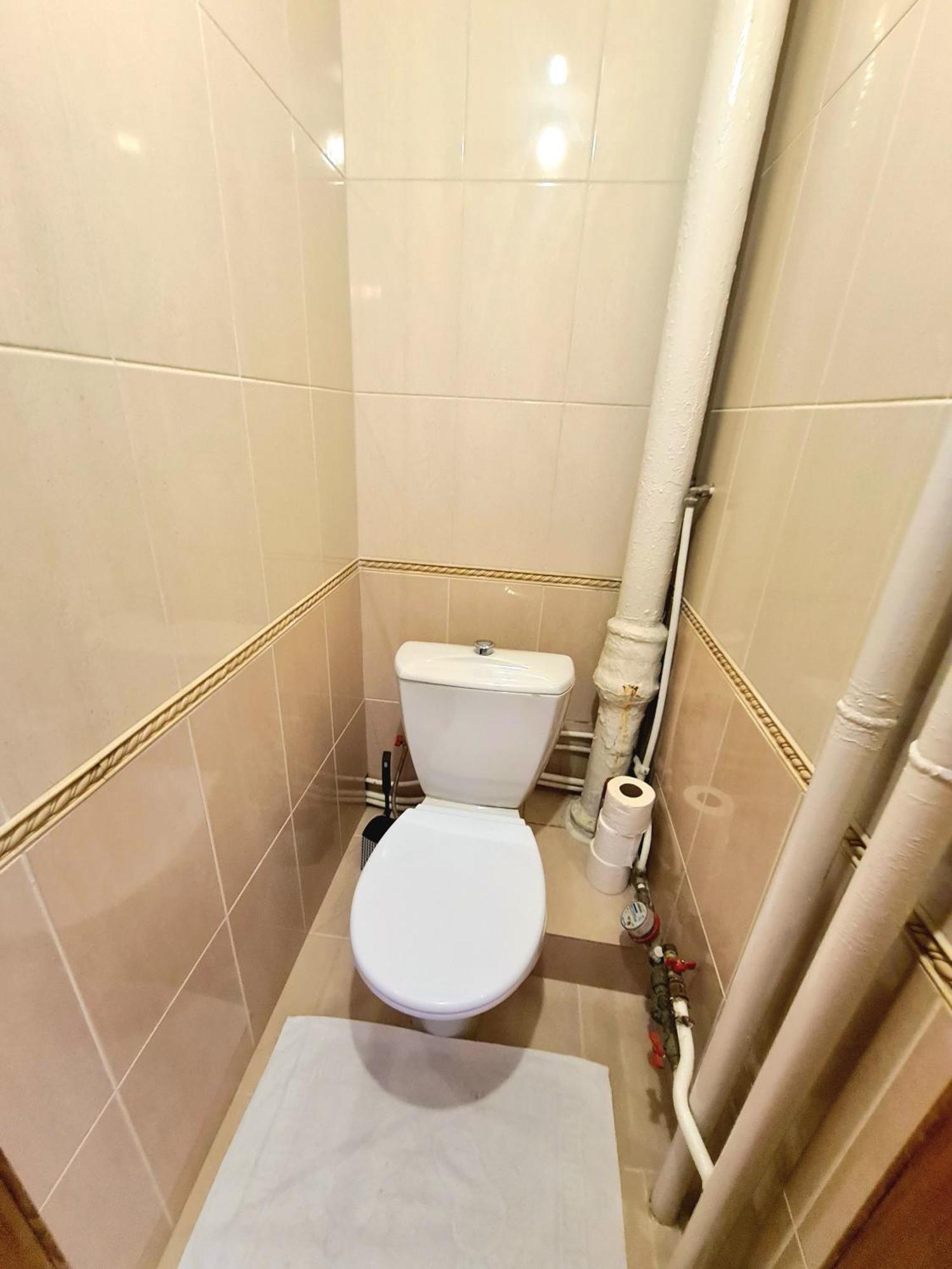 Apartament 2 Bedrooms, Botanica Chişinau Exteriör bild