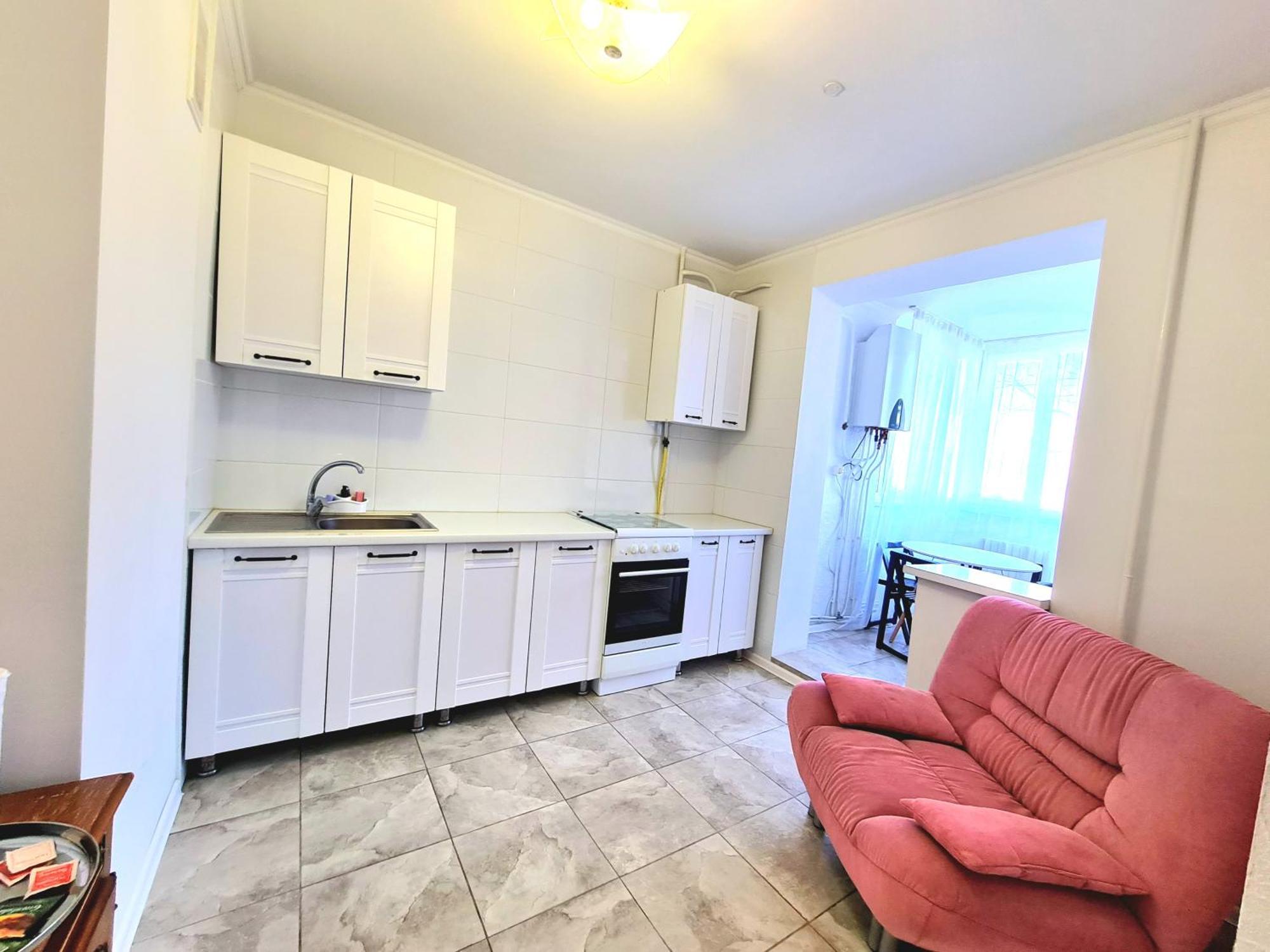 Apartament 2 Bedrooms, Botanica Chişinau Exteriör bild